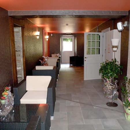Auberge De Lavacherie Sainte-Ode ภายนอก รูปภาพ
